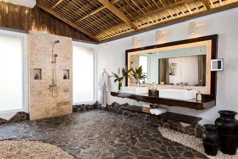 Atmosphere Resort - spacious bathrooms